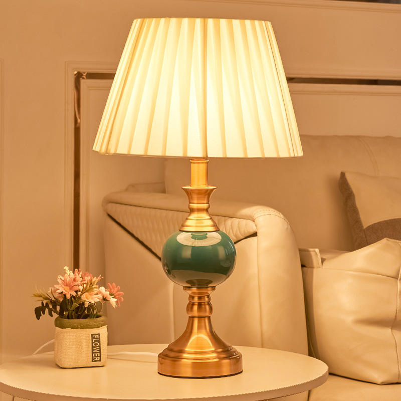 โคมไฟข้างเตียงสไตล์อเมริกันย้อ - Desk Lamp บทวิจารณ์และราคา
