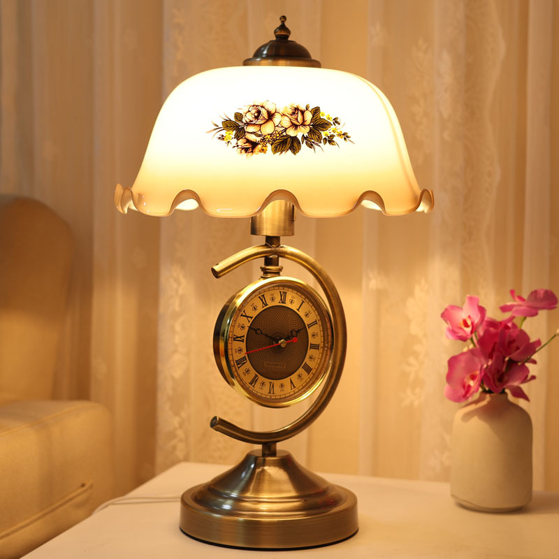 โคมไฟตั้งโต๊ะสไตล์ยุคกลาง ย้อน - Desk Lamp บทวิจารณ์และราคา